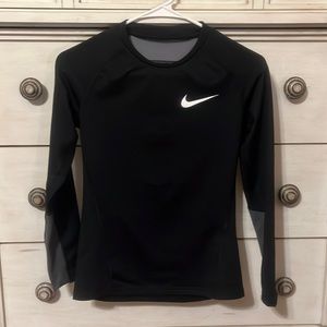 Nike dri fit Youth Large